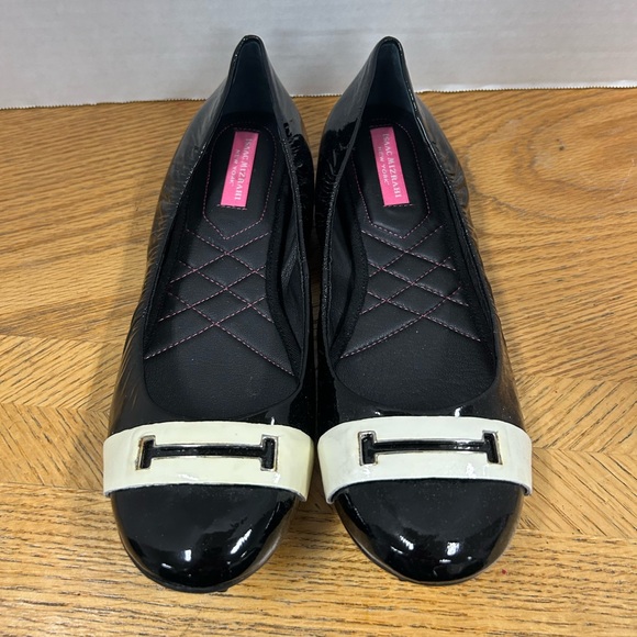 NWOT! Designer Isaac Mizrah New York Patent Leather Black Driving Shoes Flats. - Picture 4 of 9